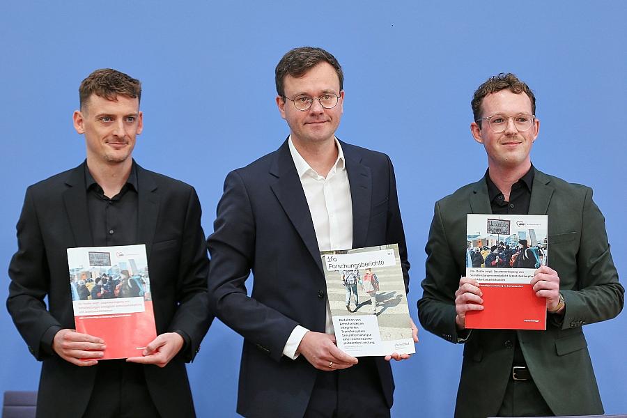 Zusammenlegung von Sozialleistungen gegen Armut am 19.08.2026