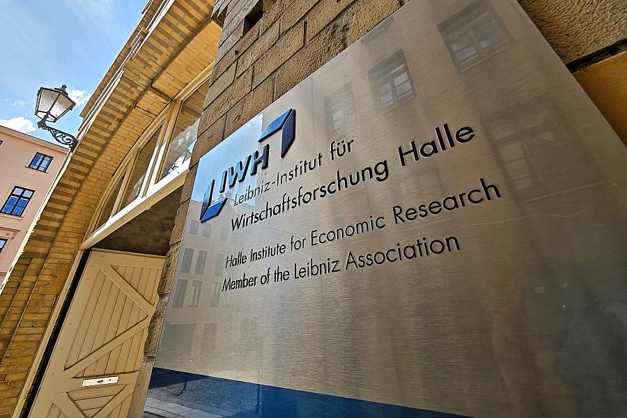 IWH: AfD-Regierung in Sachsen-Anhalt könnte Wirtschaftswachstum um bis zu ein Prozent senken