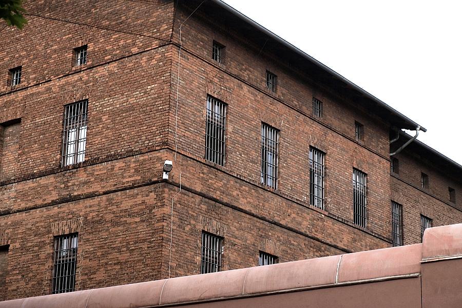 48-Jähriger muss nach räuberischem Ladendiebstahl in Untersuchungshaft