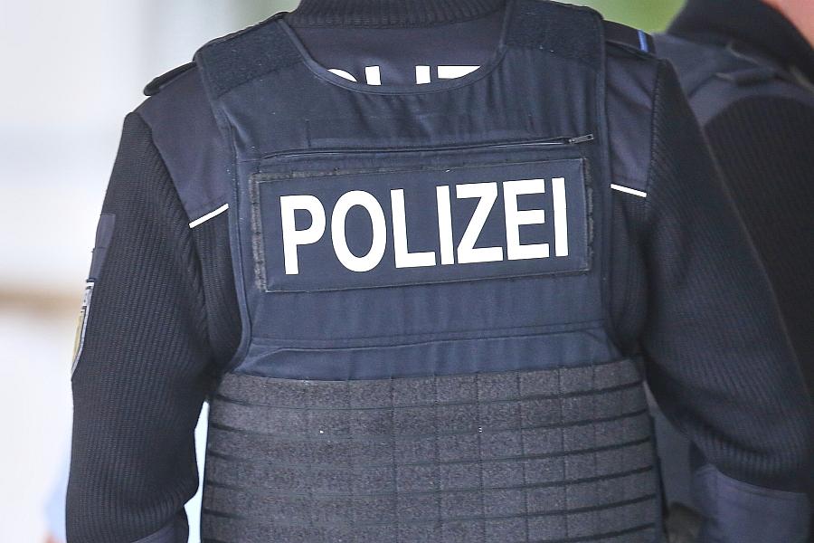 Jugendlicher alkoholisiert mit Rasentraktor unterwegs