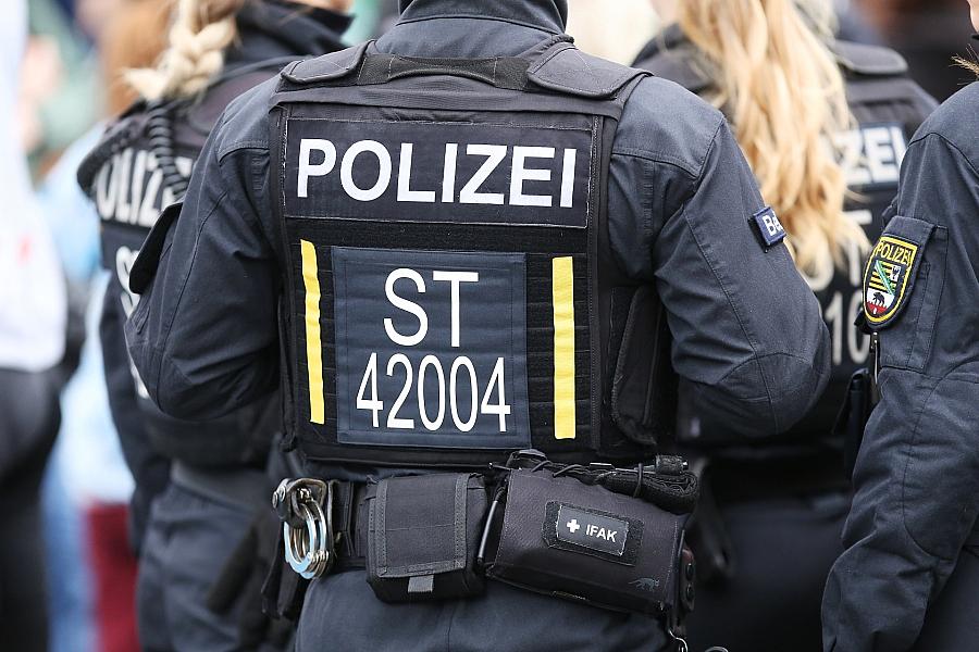 Leichtverletzter nach Unfall auf B109 bei Ducherow