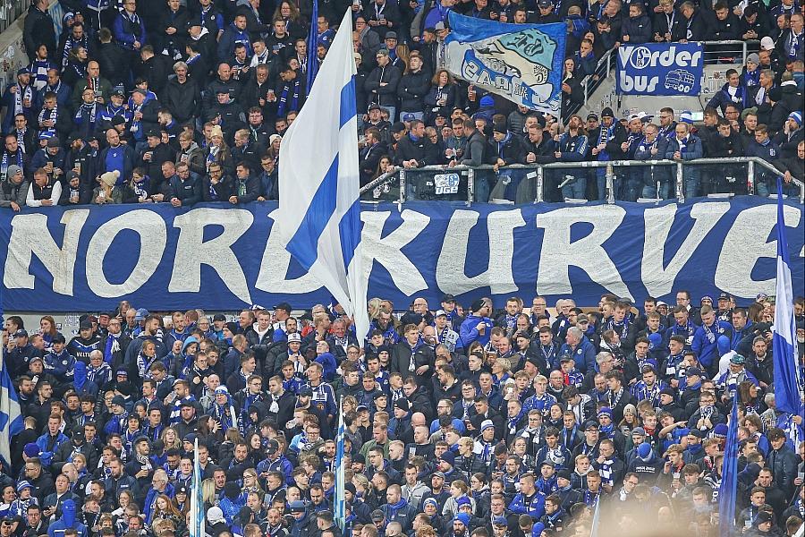 Schalke-Chef Tillmann: TV-Einnahmen-Spreizung schadet der Attraktivität der Bundesliga