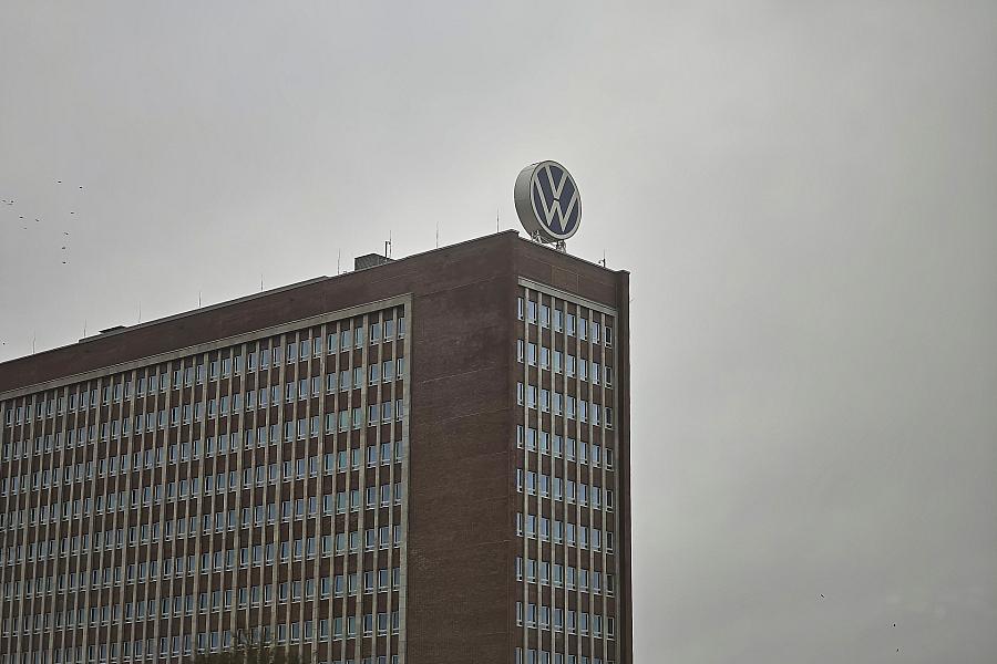 Volkswagen: Überprüfungsgespräch zwischen VW, IG Metall und Betriebsrat am 30. September in Hannover