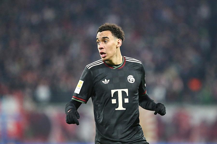 Champions League: FC Bayern gewinnt 5:0 gegen Bodö/Glimt, RB Leipzig verliert 1:4 bei Como