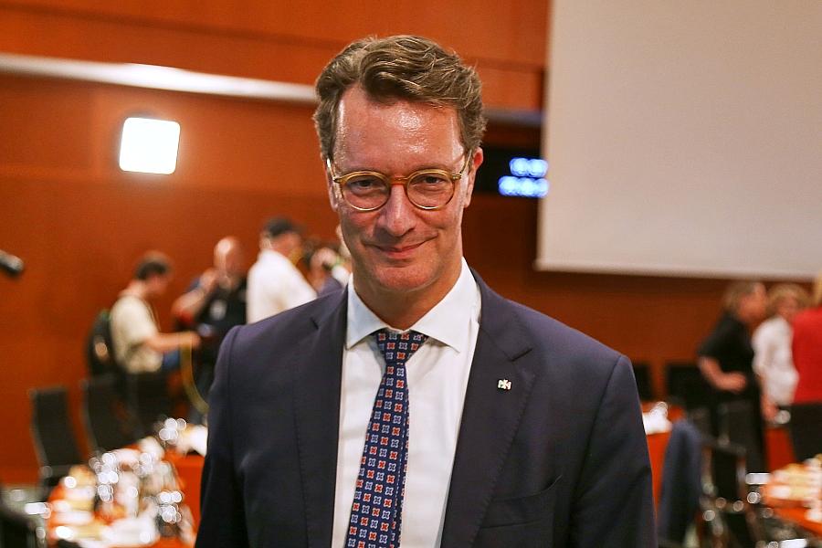 Hendrik Wüst: „Ich möchte Ministerpräsident bleiben“ – CDU-Politiker sieht Personaldebatten als nicht zielführend