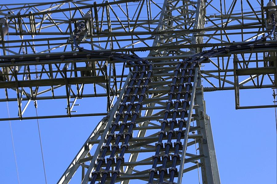 Strommast der Energieinfrastruktur (Archiv)
