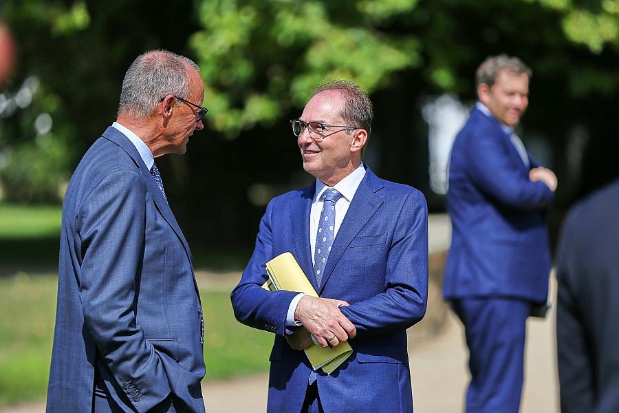 Dobrindt: Personaldebatten lenken von historischem Reformwerk ab