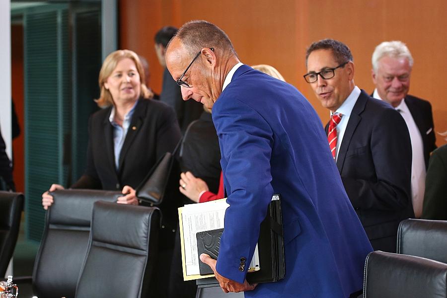 Bundesregierung fühlt sich nach Wahlen weiter handlungsfähig