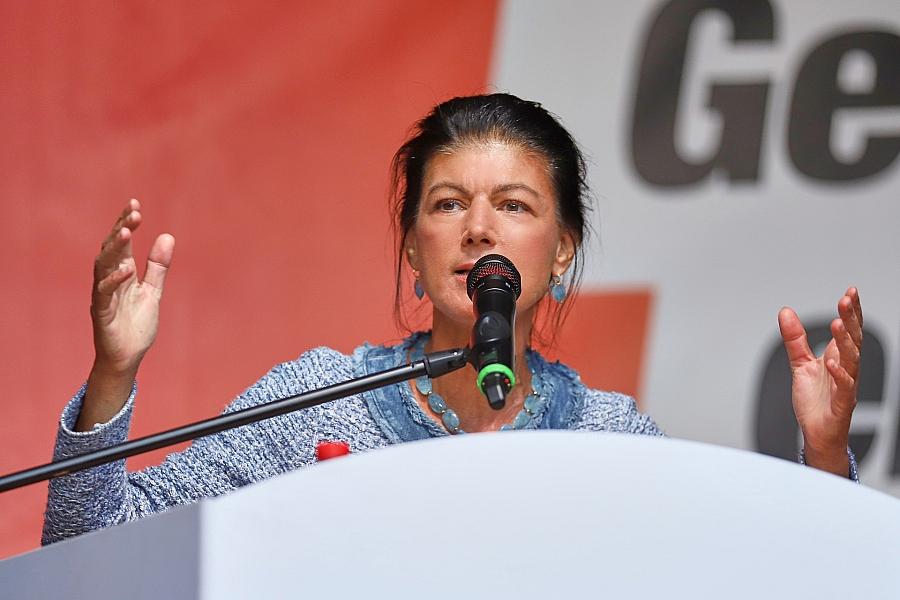 BSW-Chefin Wagenknecht räumt Fehler bei Regierungsbeteiligung in Thüringen ein und fordert neues Modell