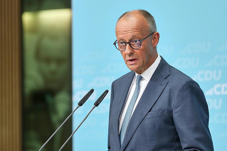 Schwesig: Kanzler muss anderen Ton anschlagen und Sozialreformen korrigieren