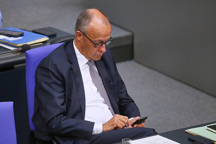 Merz sagt Telefonat mit Trump kurzfristig ab