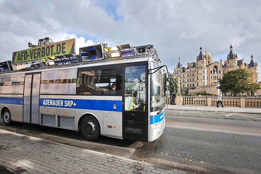 Demo für AfD-Verbot vor dem Landtag von Mecklenburg-Vorpommern am 20.09.2026