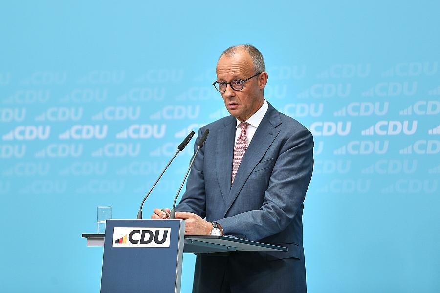 Juso-Chef Türmer stimmt Merz zu: Zweigliedriges Krankenkassensystem ist ein Gerechtigkeitsproblem