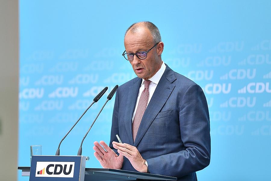 Merz zum Krankenversicherungssystem: Kanzler-Sprecher stellt klar, dass keine grundsätzliche Änderung geplant ist