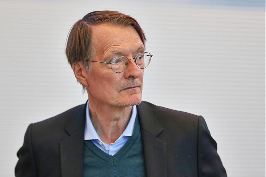Lauterbach lobt Merz: „Ein Demokrat, wie man ihn als Kanzler braucht“