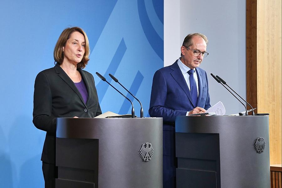 Leonie Gebers und Alexander Dobrindt am 23.09.2026