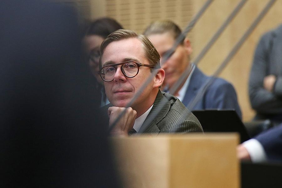 Philipp Amthor: Strandkorb im Kanzleramt privat finanziert – keine öffentlichen Mittel