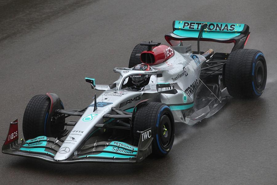 George Russell gewinnt Aserbaidschan-GP auf dem Baku City Circuit knapp vor Max Verstappen