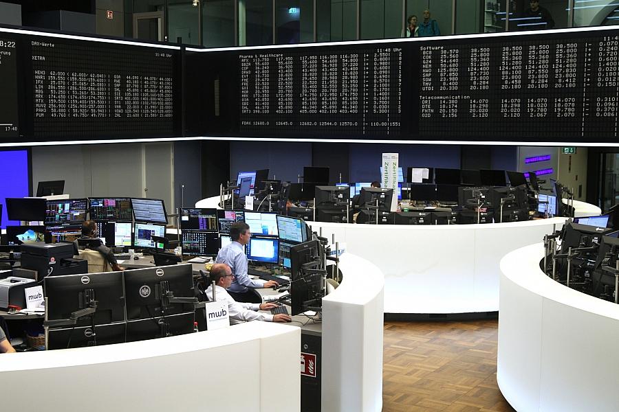 Dax startet mit Gewinnen: Ölpreis fällt und Hoffnung auf Frieden stützt die Börse