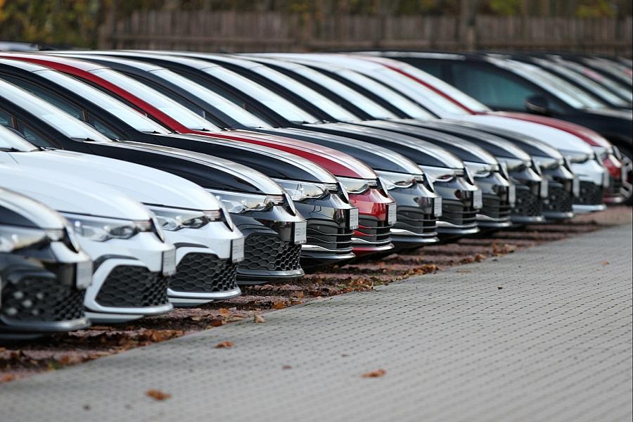 Rückgang bei deutschen Pkw-Exporten im ersten Halbjahr
