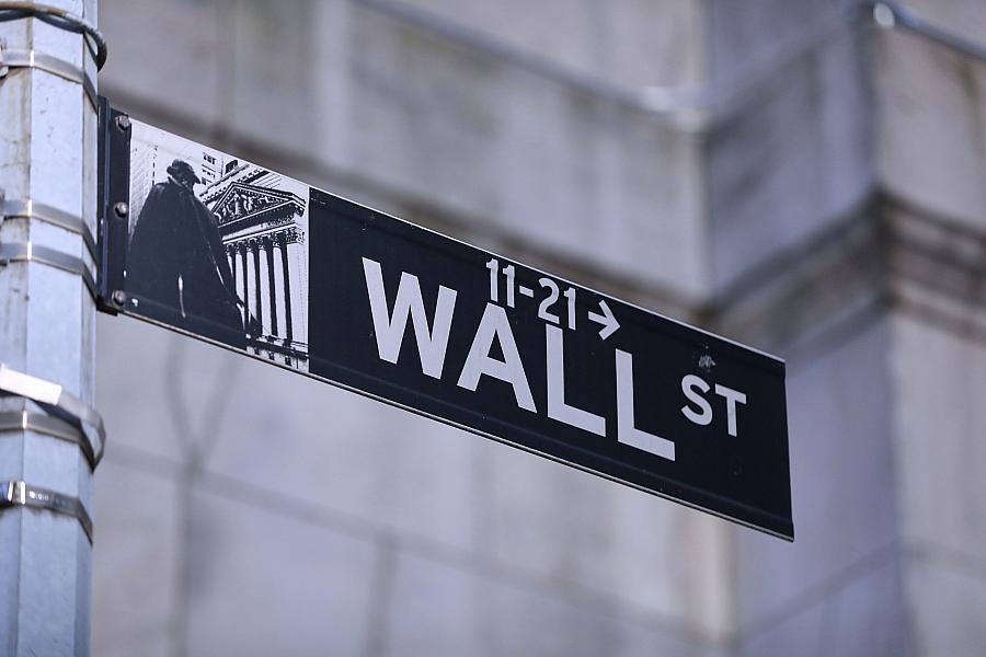 US-Börsen legen zu: Dow, S&P 500 und Nasdaq im Plus, Ölpreis fällt stark