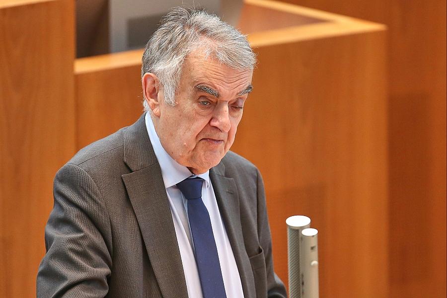 Mutmaßlicher Anschlag auf Umspannwerk in Bergheim: NRW-Innenminister spricht von „Sabotage“