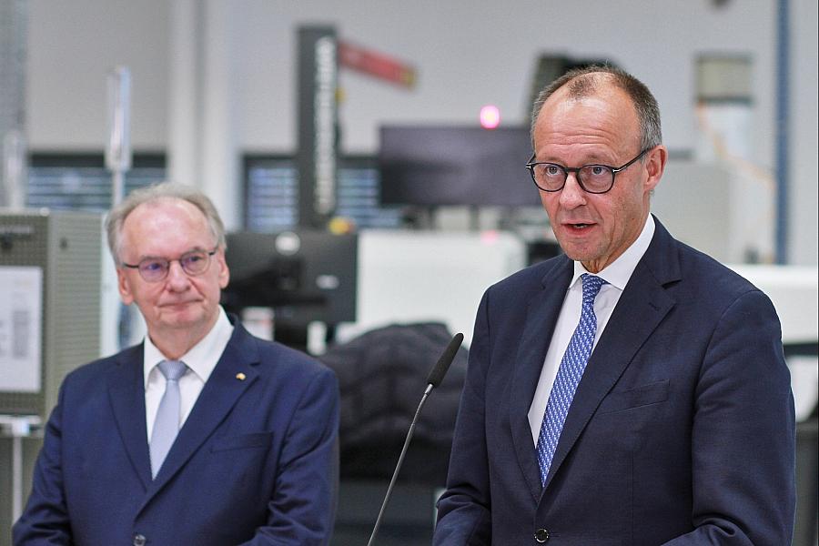 Reiner Haseloff: AfD-Verbot unrealistisch – Ex-Ministerpräsident stärkt Bundeskanzler Friedrich Merz nach Sachsen-Anhalt-Wahl