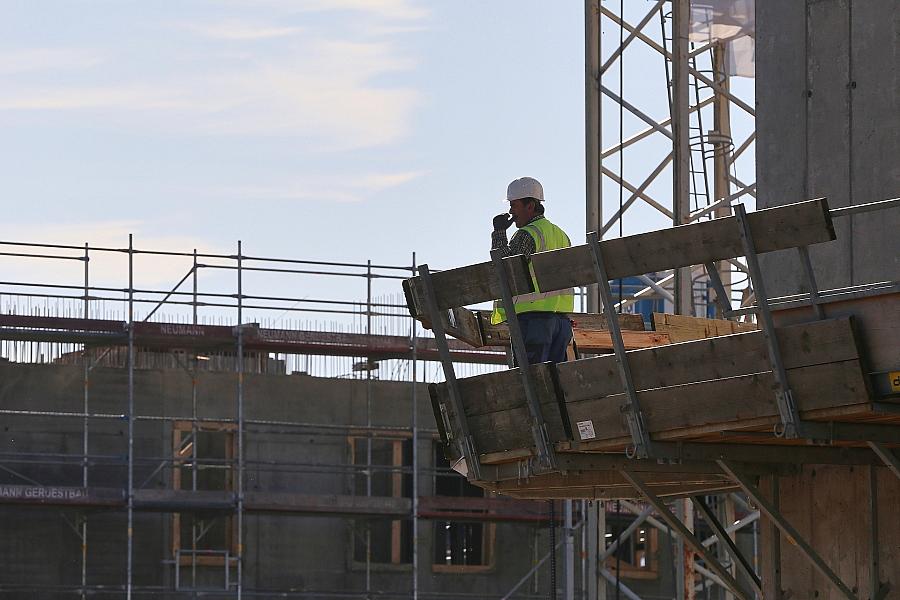 Gebäudetyp E: Bauindustrie zweifelt an neuer Vertragswelt und warnt vor Qualitätsverlust