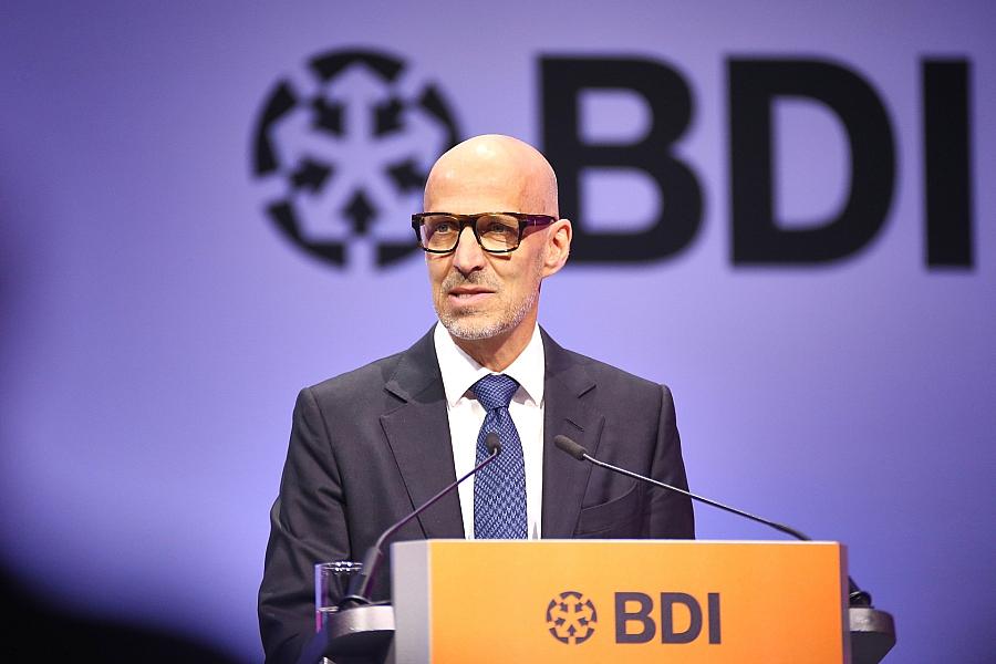 BDI-Präsident Peter Leibinger fordert neue EU-Handelsschutzinstrumente gegen China und schärferen wirtschaftlichen Kurs