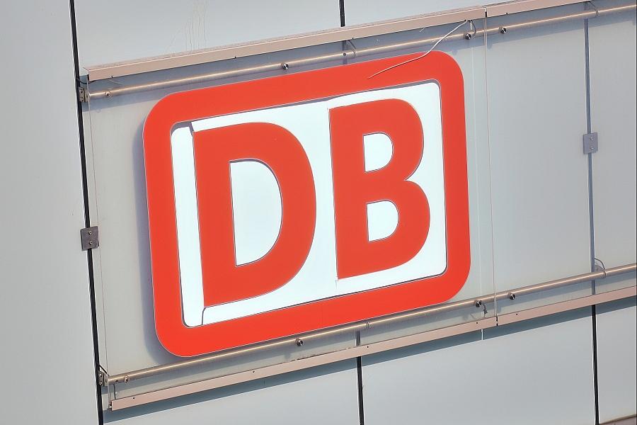 Deutsche Bahn: Familienticket wird dauerhaft ins Sortiment aufgenommen – 99,99 Euro inklusive ICE-Reservierung