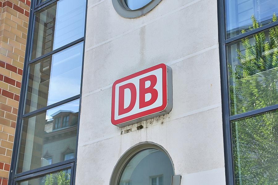 Deutsche Bahn: Mitarbeiter sollen künftig mindestens drei Tage pro Woche im Büro arbeiten