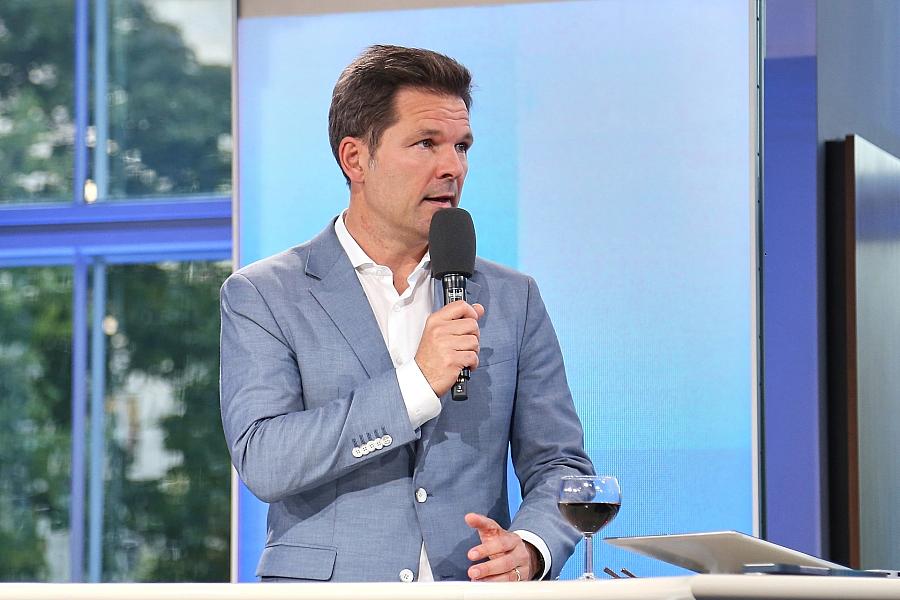 Berliner SPD-Chef Steffen Krach: Vergesellschaftung von Wohnungskonzernen juristisch und finanziell nicht umsetzbar