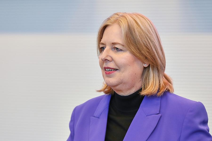 Steuerreform im Bundestag: Unionsfraktion fordert von Bas Gesetzentwürfe zu Arbeitsmarkt und Rente