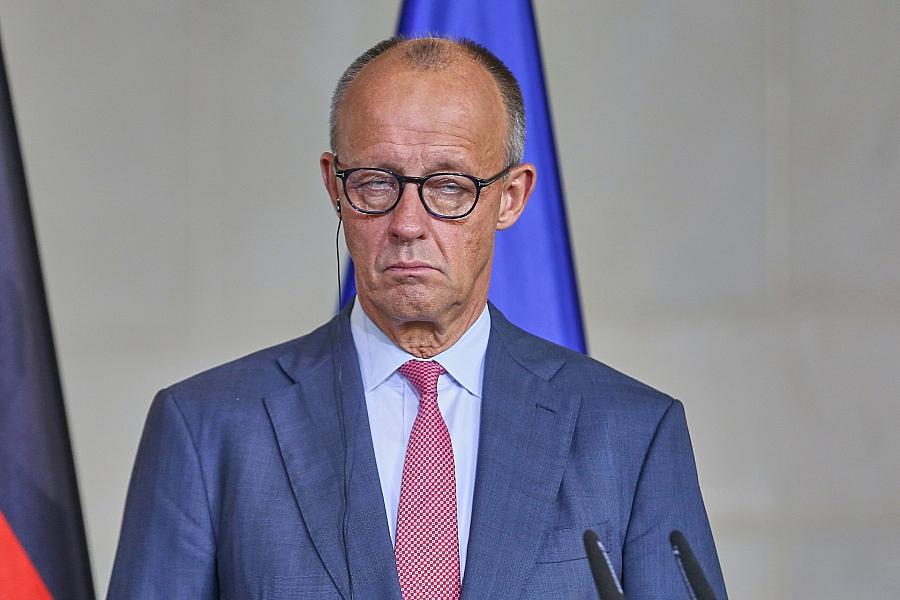 RTL/ntv Trendbarometer: CDU/CSU zweite Woche unter 20 Prozent, Grüne legen zu, AfD bei Kompetenzfrage vorn