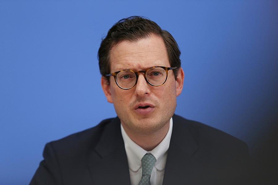 Bundesdatenschutzbeauftragter Hennemann kritisiert IFG-Reform und fordert mehr proaktive Veröffentlichungen