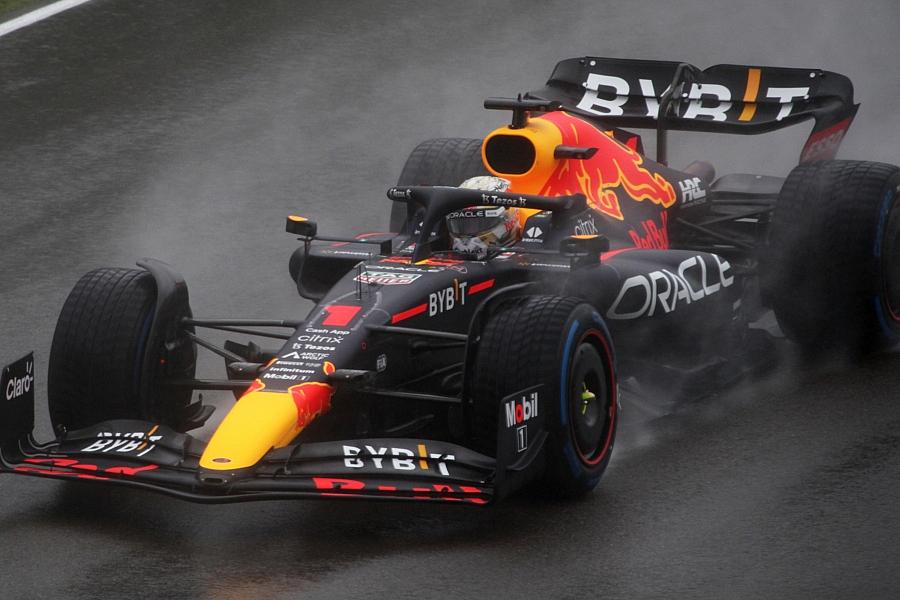 Max Verstappen gewinnt nachgeholten Großen Preis von Bahrain in Malaysia: Erster Saisonsieg vor Kimi Antonelli und Lewis Hamilton