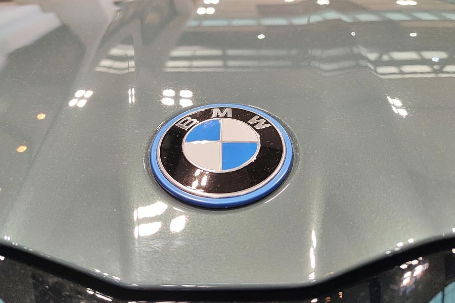 Elektro-Duell der Premiumhersteller: BMW iX3 verkauft sich in Europa mehr als doppelt so gut wie der Mercedes GLC