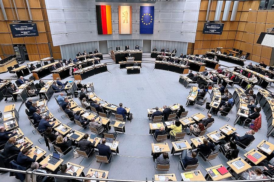 Berlin-Sondierungen: Union fordert von Linken frühzeitig Klarheit über künftigen Parlamentspräsidenten