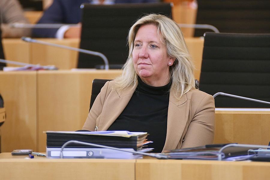 Bundespräsidentenamt: SPD-Abgeordneter Zorn äußert Bedenken gegen mögliche Kandidatur von Ines Claus